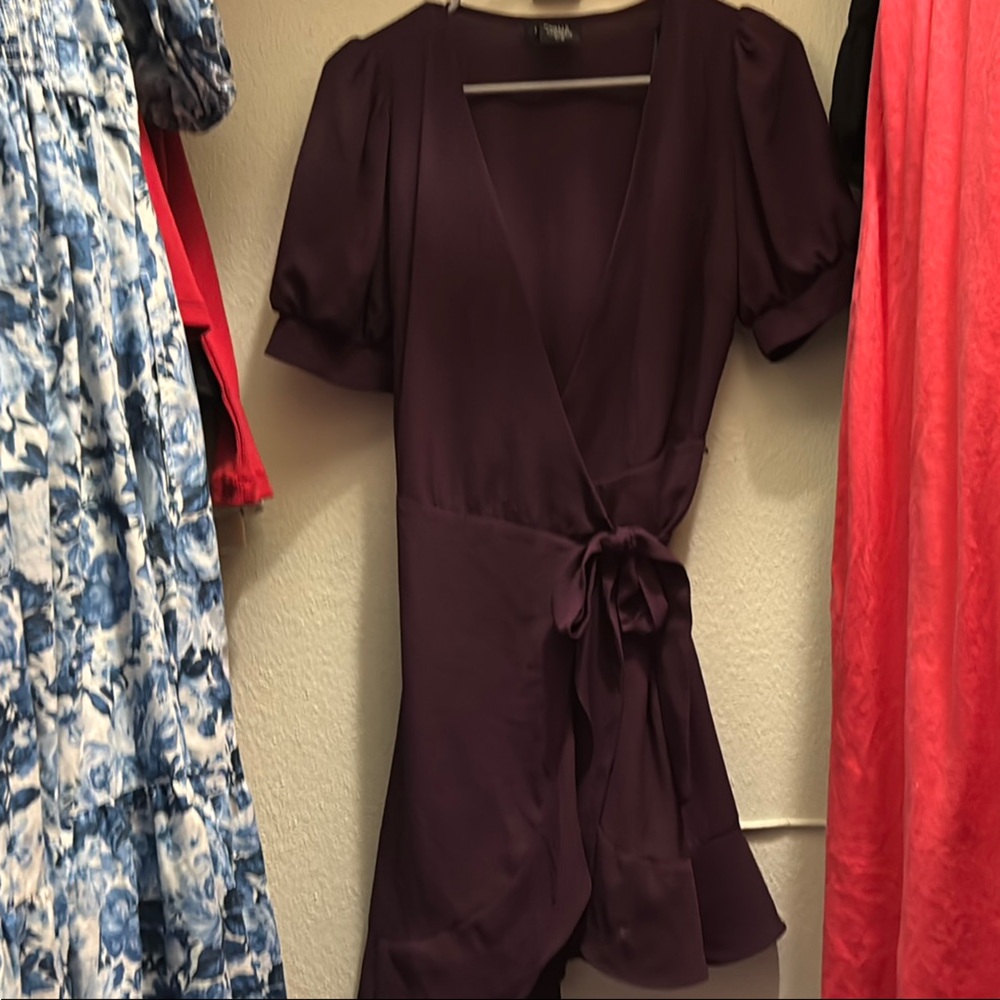 B Darlin Plum V-neck Mini Dress 3/4 Sleeve Casual